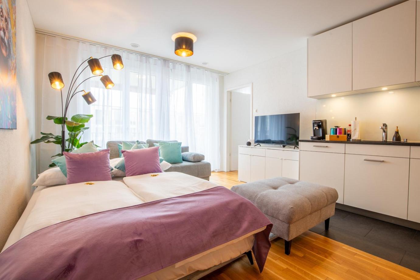 Special Einstein I Apartment Basel, Messe Kleinbasel 10-Star Exterior foto